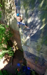 Finn McCann climbing "My Piano" E8.