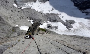 Wilki climbing on the headwall
